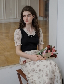 Платья
